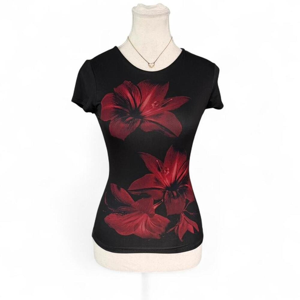 black & red floral print  fitted top Size XS